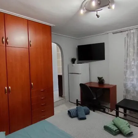 Apartment Ag Center *