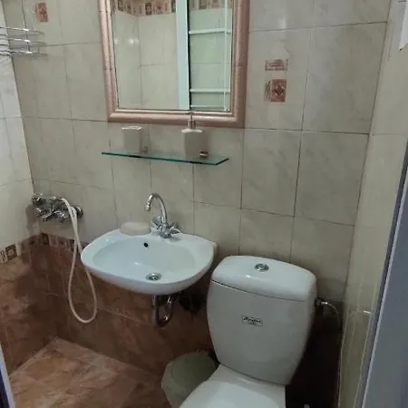 Apartment Ag Center *